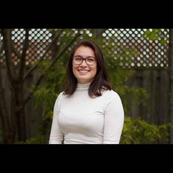 Meet your Posher, Jessica - Picture 1 of 1